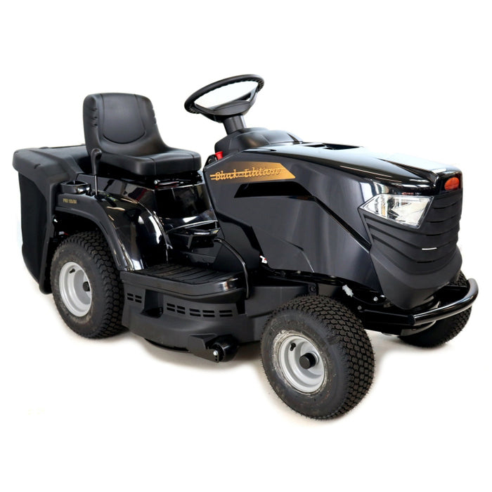 BLACK EDITION PRO 155/84 Rasentraktor