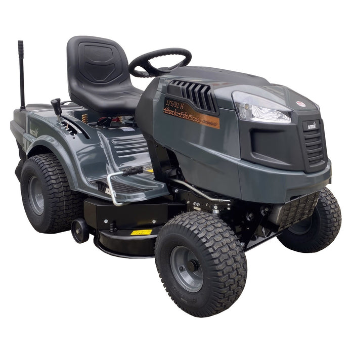 BLACK EDITION 175/92 H Rasentraktor